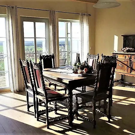 Bella Vista - Winzerhof Golk 3* Meißen