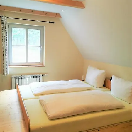 Bella Vista - Winzerhof Golk بيت ضيافة