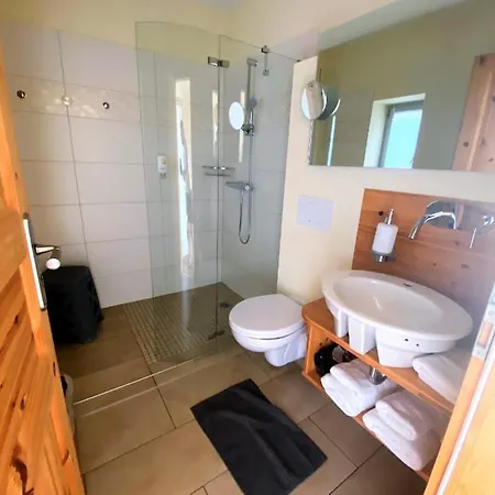 Bella Vista - Winzerhof Golk 3* Meißen