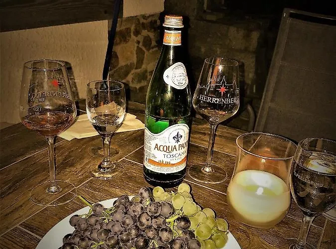 Bella Vista - Winzerhof Golk 3*