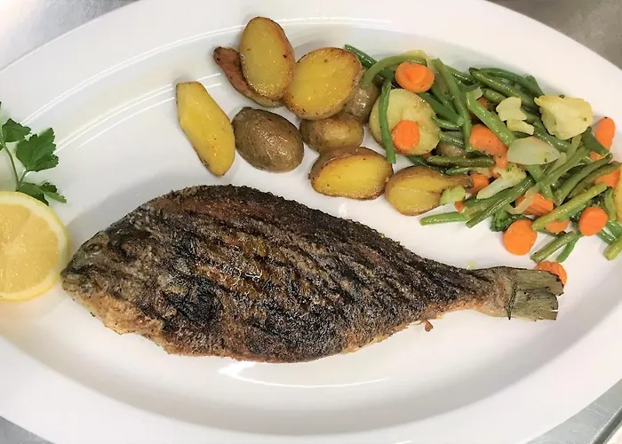 Maison d'hôtes Bella Vista - Winzerhof Golk 3*